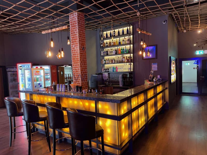 Bar & Drinks