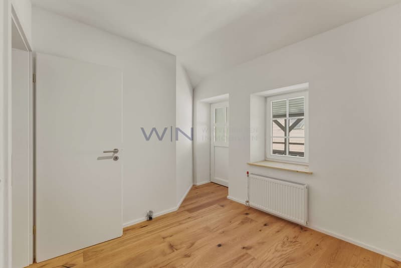 Zimmer mit Balkon