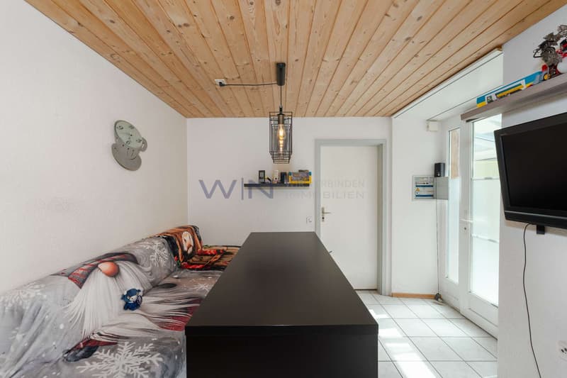Zugang zu Schlafzimmer, Bad und Wintergarten