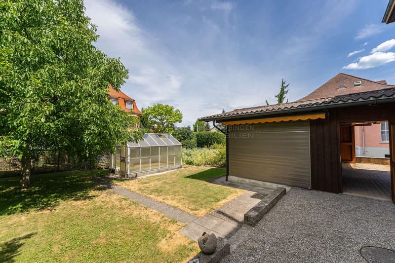 Sonnige Gartenoase