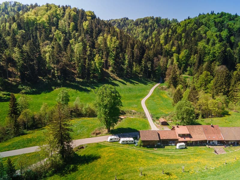 Eingebettet in Idylle