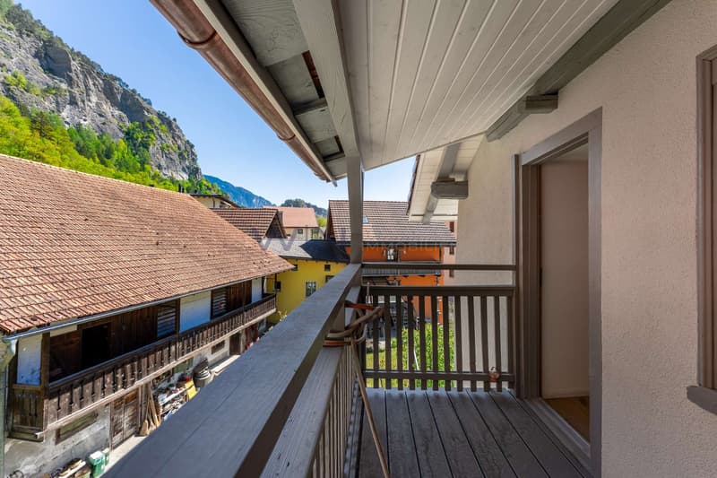 Balkon hinter dem Haus