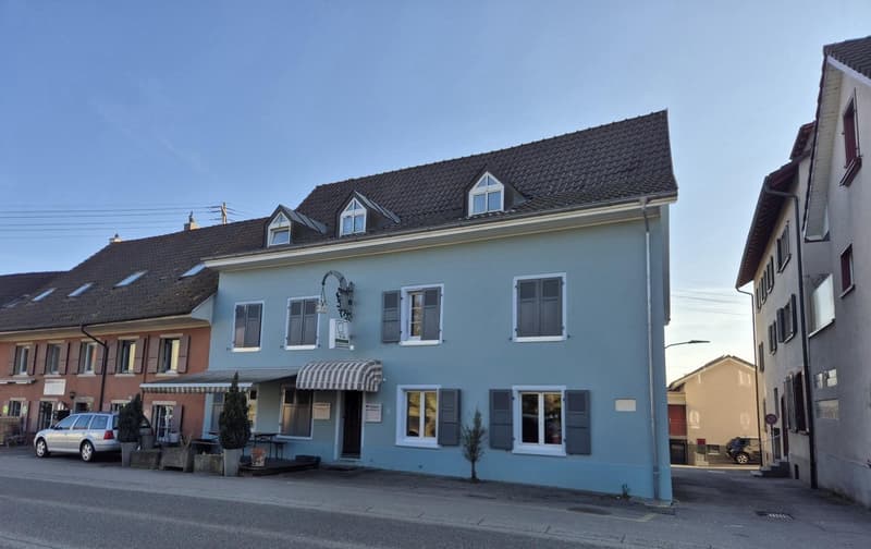 Gemütliches Dachgeschoss-Zimmer in Augst – sofort verfügbar (1)