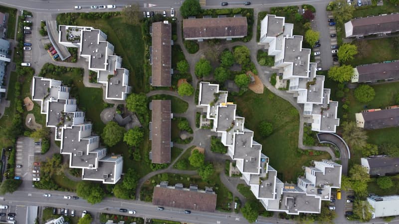 Traumhafte 5.5-Zimmerwohnung im schönen Lindenhof in Wettingen (9)