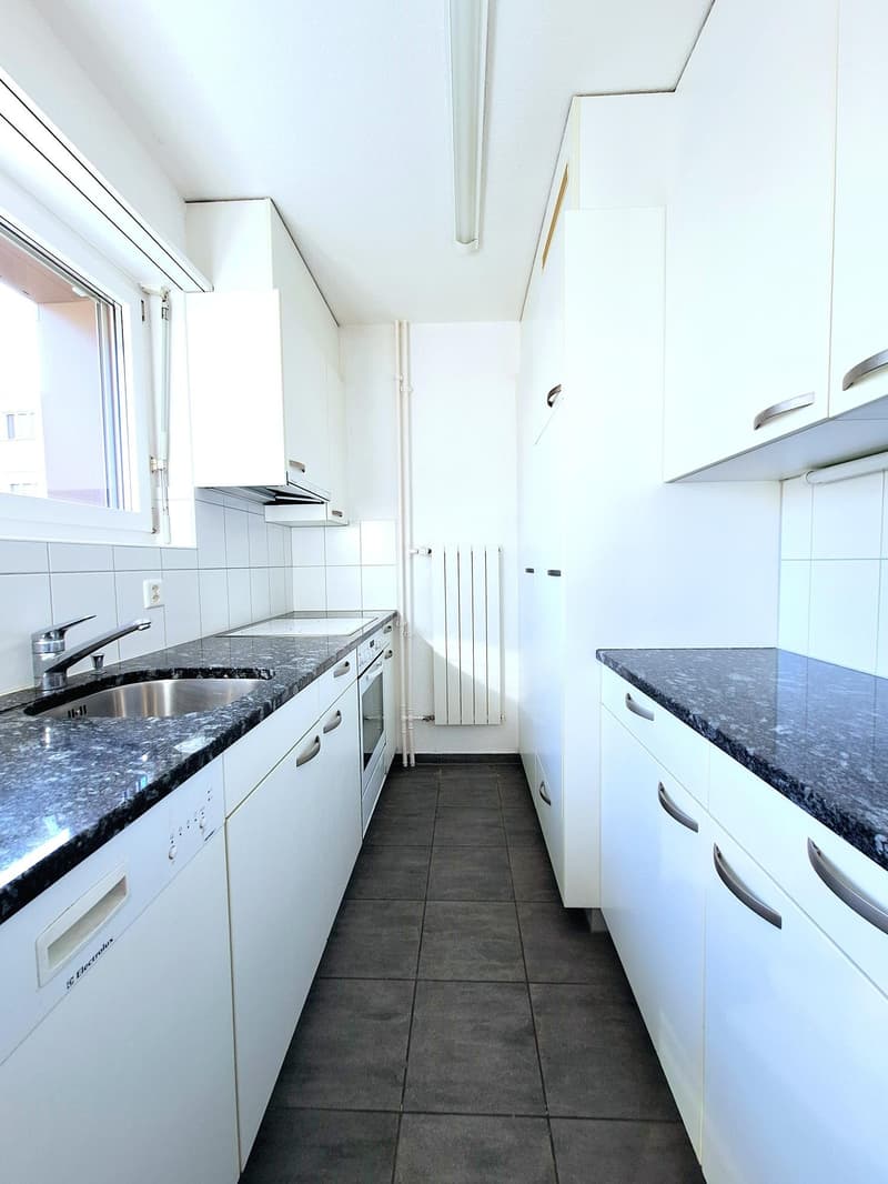 Gemütliche 2^4.5-Zimmerwohnung mit Balkon in ruhiger Lage (Erlinsbach SO) (3)