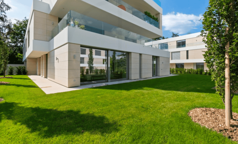 Appartement avec terrasse et jardin à Cologny (4)