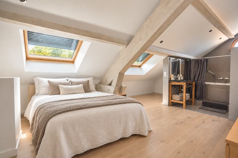 VILLA CONTEMPORAINE AU CŒUR D’UN CADRE VERDOYANT (7)