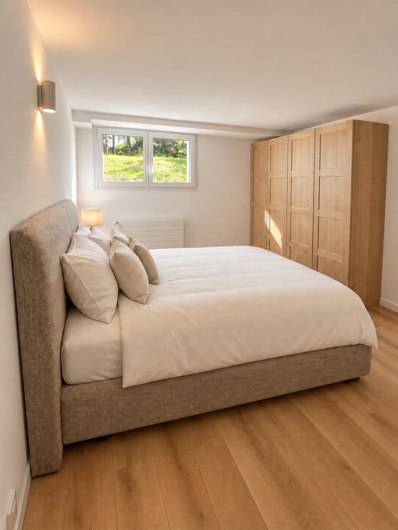 Maison rénovée ouverte sur un vaste jardin (7)