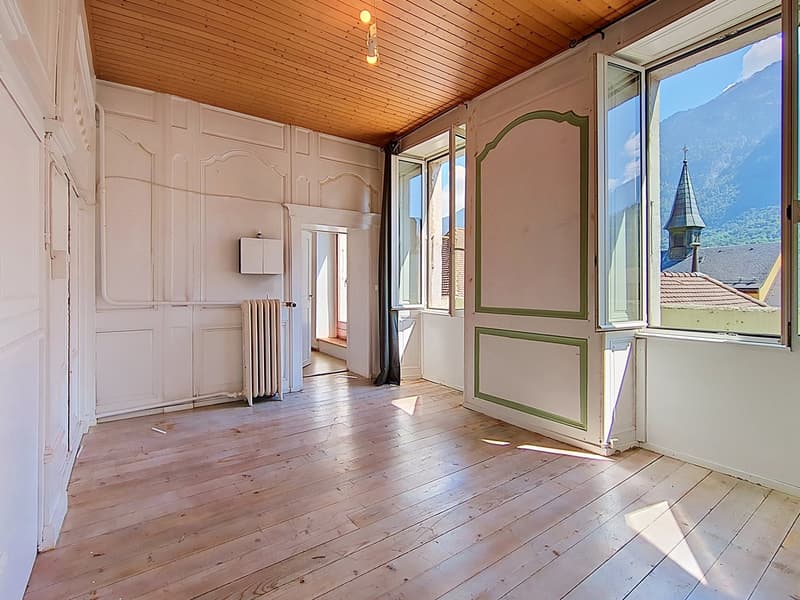 Charmant appartement de 4.5 pièces avec balcon au coeur de St-Maurice (6)