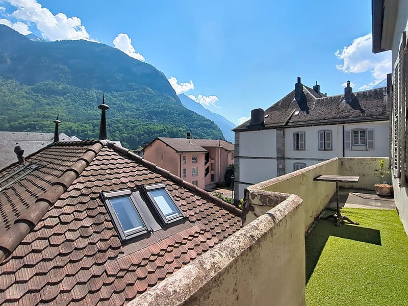 Charmant appartement de 4.5 pièces avec balcon au coeur de St-Maurice (12)