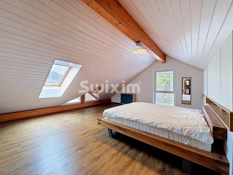 Elégant attique 190 m² coeur St-Cergue (7)
