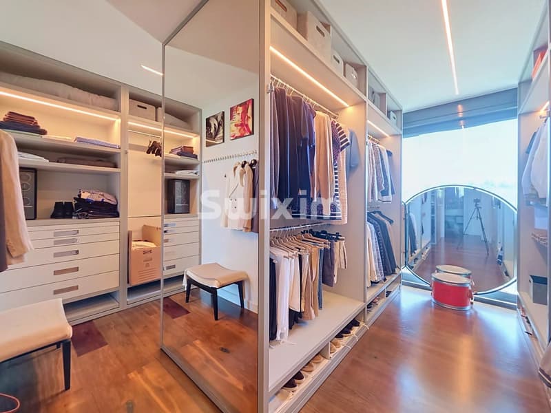 Loft en attique aux prestations uniques (9)