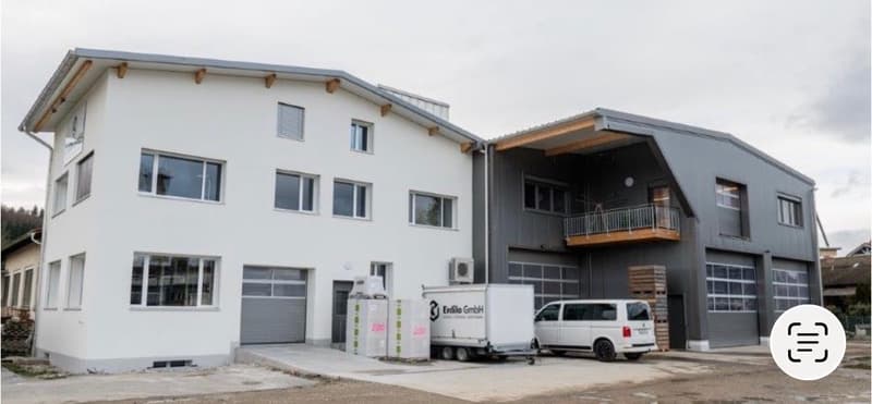 Moderner Gewerbe- Büroraum im Obergeschoss 310 m2 in Schlatt TG (1)