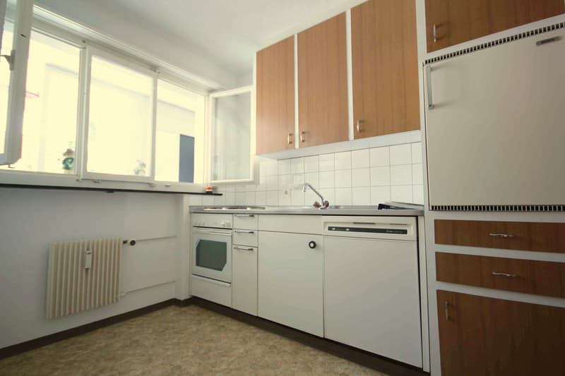 Zentrale + preiswerte 2-Zi-Wohnung mit Balkon und Südausrichtung in Aadorf (5)