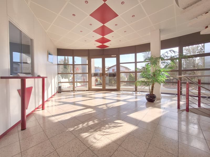 Bezugsbereites Büro im Wirtschaftsraum Zürich - Winterthur - Airport, mit guter Verkehrsanbindung (3)