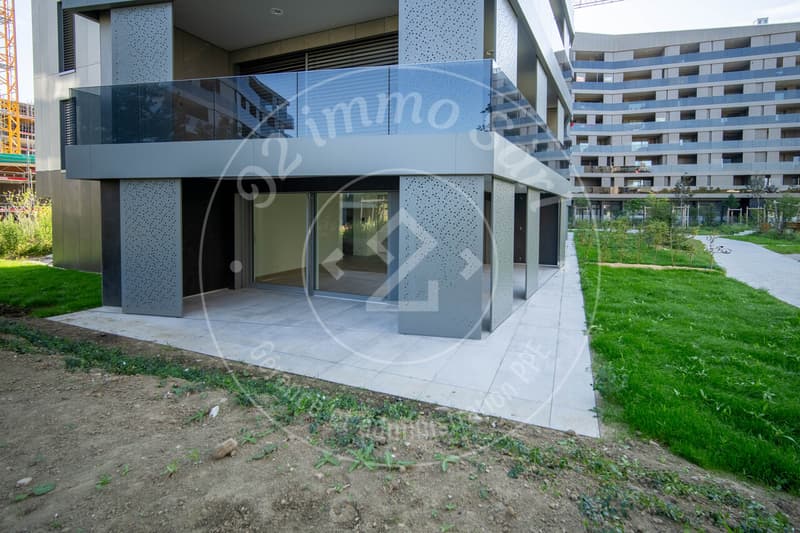 Rare 2.5pces au Rez-de-chaussée avec jardin (5)