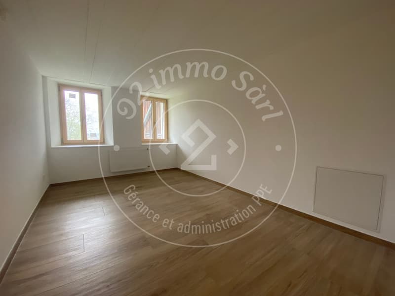 Ferme rénovée avec grange et atelier (11)