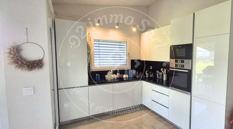 Magnifique appartement mansardé de 3.5pces à louer à Grandsivaz (3)