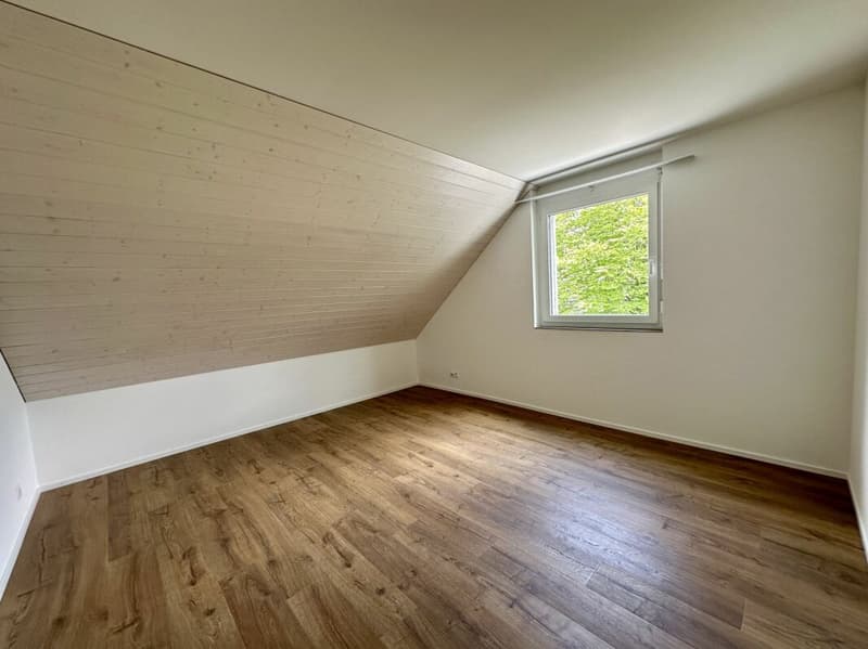 RESERVIERT Neubau 4.5-Zimmer Dachwohnung mit Aussicht ins Grüne A6 (5)