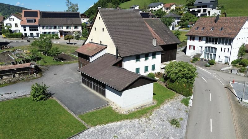 Il tuo nuovo progetto: Casa con storia e potenziale a Grindel (3)