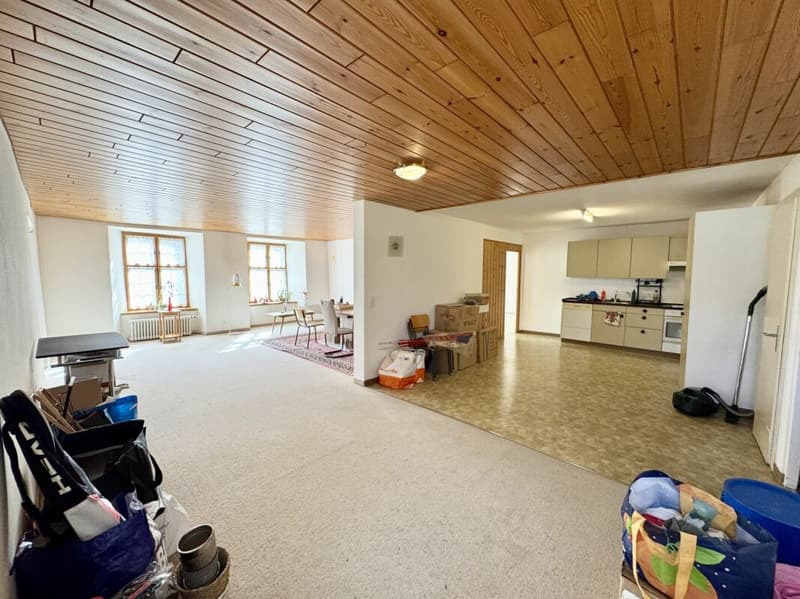 RÉSERVÉ Idéal pour les investisseurs ou les utilisateurs eux-mêmes - habitation et travail combinés Copie (10)