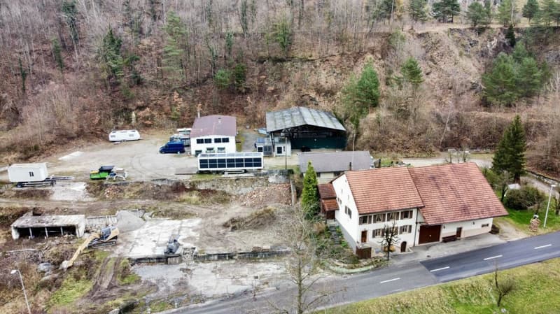 Investitori, attenzione: 7'833 m² di terreno industriale con diritti d'acqua esclusivi (7)
