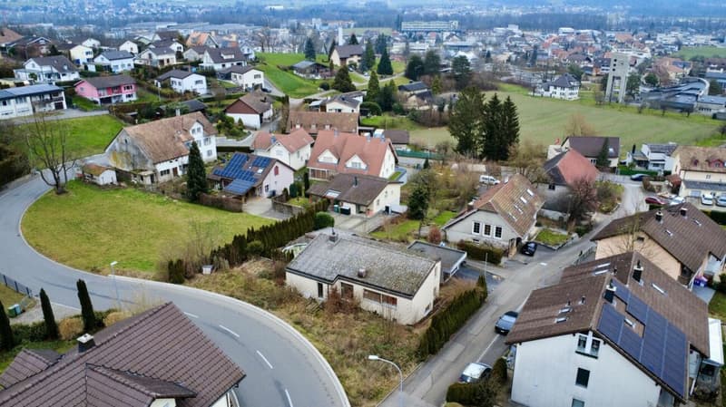 Attraktives Bauland mit Projekt & Baubewilligung (2)
