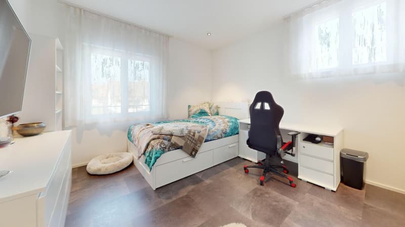 Neuwertige 5.5 Zimmer Maisonettewohnung in Schwaderloch (12)
