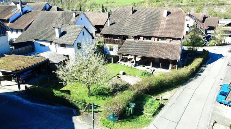 Einfamilienhaus mit Einliegerwohnung und langfristigem Renditepotenzial! (2)