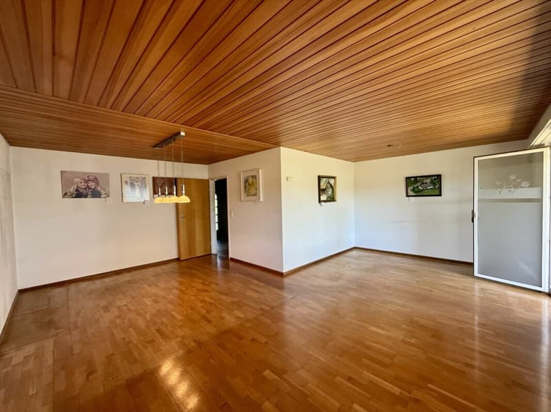 Wohntraum mit Potenzial: 5.5-Zimmer-EFH in Niederbuchsiten (5)