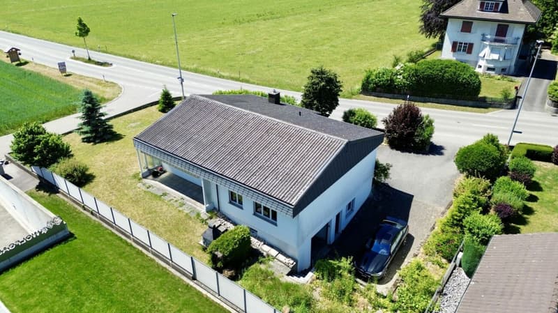 Wohntraum mit Potenzial: 5.5-Zimmer-EFH in Niederbuchsiten (3)