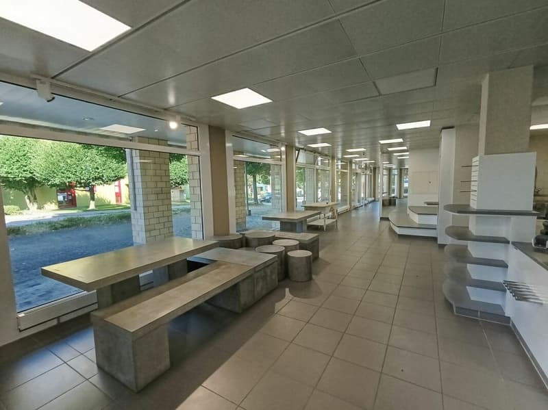 Reserviert, Premium Standort in Rothrist, Ihre neue Verkaufsfläche im Herzen der Gemeinde (4)