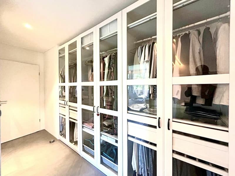 Einzigartige 5.5-Zimmer-Wohnung mit Panoramablick in Hölstein! (9)
