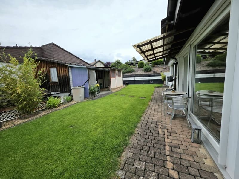 Familienglück mit Wintergarten, Cheminée und grossem Garten (5)