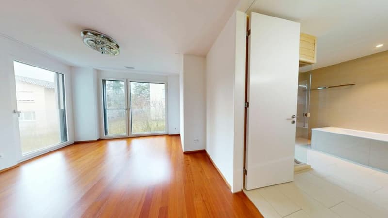 Exklusive 4.5 Zimmerwohnung an privilegierter Lage in Zürich Höngg (6)