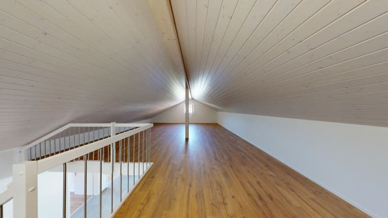 Erstbezug! Exklusive 3.5 Zimmer Maisonettewohnung mit grosser Galerie & Aussicht (13)