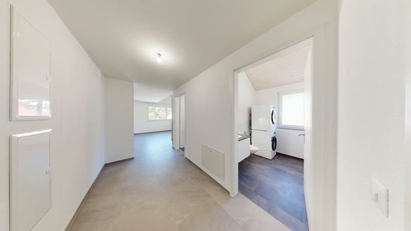 Erstbezug! Exklusive 3.5 Zimmer Maisonettewohnung mit grosser Galerie & Aussicht (11)