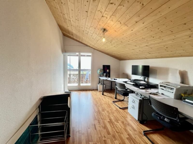 Doppeleinfamilienhaus mit separatem Studio (8)