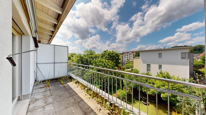 5.5-Zimmer-Reiheneinfamilienhaus mit Wintergarten, Terrasse und gepflegtem Garten im Reinacherhof (9)