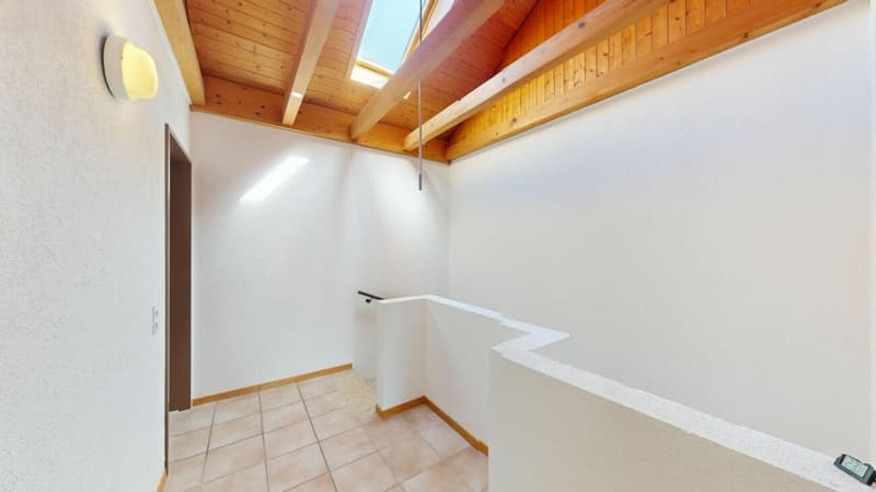 Ruhig gelegenes 6.5-Zimmer-Reihenfamilienhaus mit viel Platz (8)