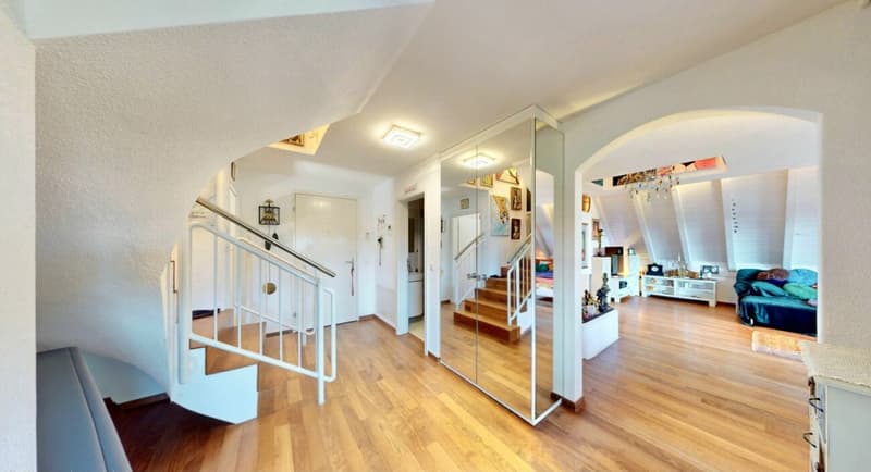 Luxus neu erleben! Exklusive Maisonette mit Garten & Weitsicht (18)