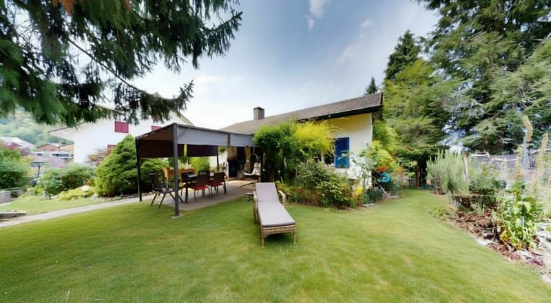 Ein Garten zum Verlieben! Freistehendes Einfamilienhaus mit viel Potenzial (1)