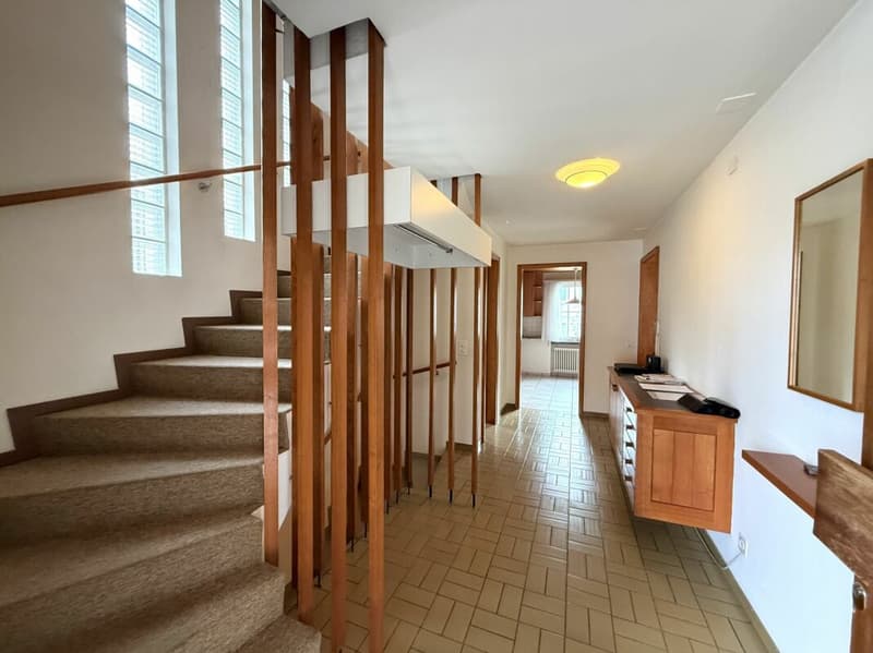 Ihr neues Zuhause mit viel Raum und Potenzial (2)