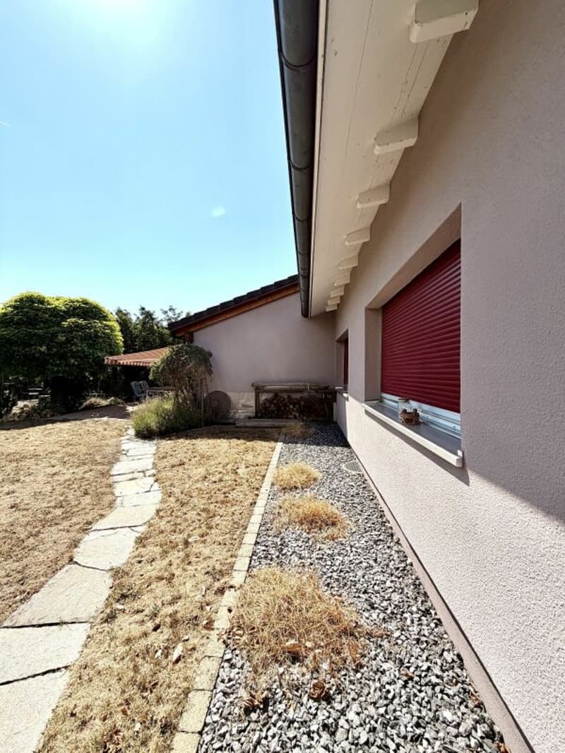 Attraktives Einfamilienhaus mit gepflegtem Garten! (11)