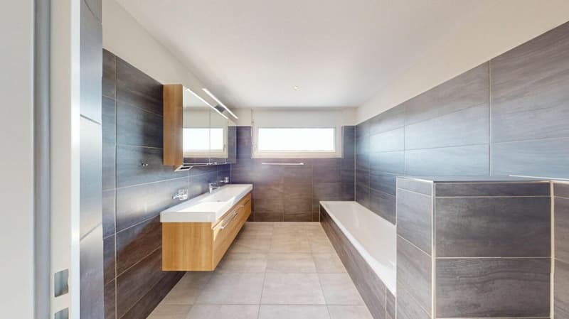 Wohnen wie im Einfamilienhaus: 5.5-Zimmer-Maisonette auf 168 m² nahe der Aare (9)
