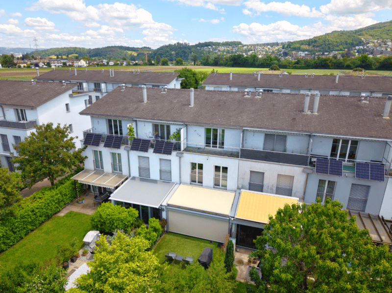 5.5-Zimmer-Reiheneinfamilienhaus mit Wintergarten, Terrasse und gepflegtem Garten im Reinacherhof (12)