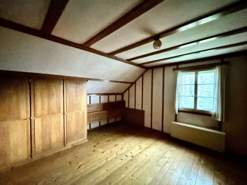 5.5-Zimmer-Einfamilienhaus zum Sanieren und Gestalten in Bettenhausen! (4)