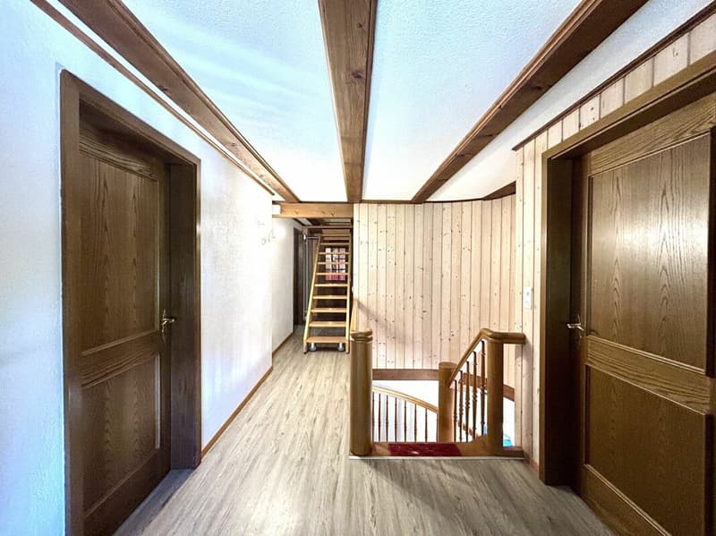 Modernisiertes Einfamilienhaus mit hochwertigem Neubau-Anbau in Thörigen! (11)