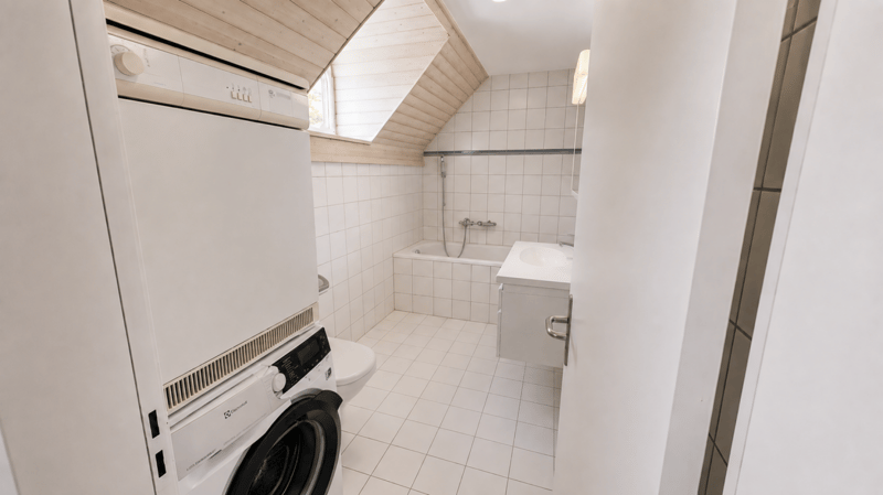 Charmante 2.5-Zimmer-Maisonette an ruhiger Lage (9)