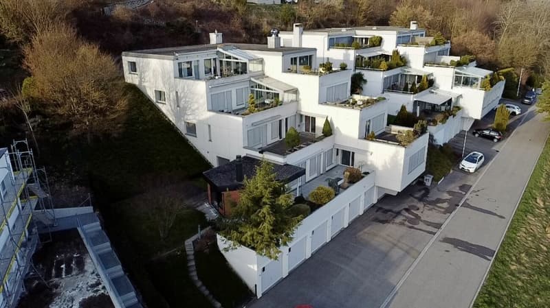 5.5 Zimmer Terrassenwohnung mit grosszügigen Aussenflächen & Weitsicht (17)